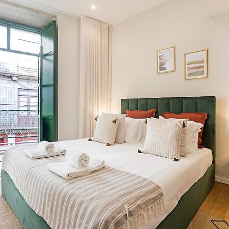 Brand New 4Br W/ 200Yrs Of History In Central Porto By Lovelystay Ngoại thất bức ảnh