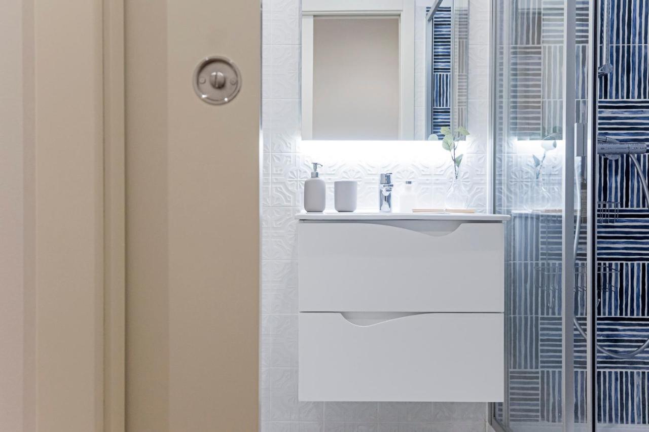 Brand New 4Br W/ 200Yrs Of History In Central Porto By Lovelystay Ngoại thất bức ảnh