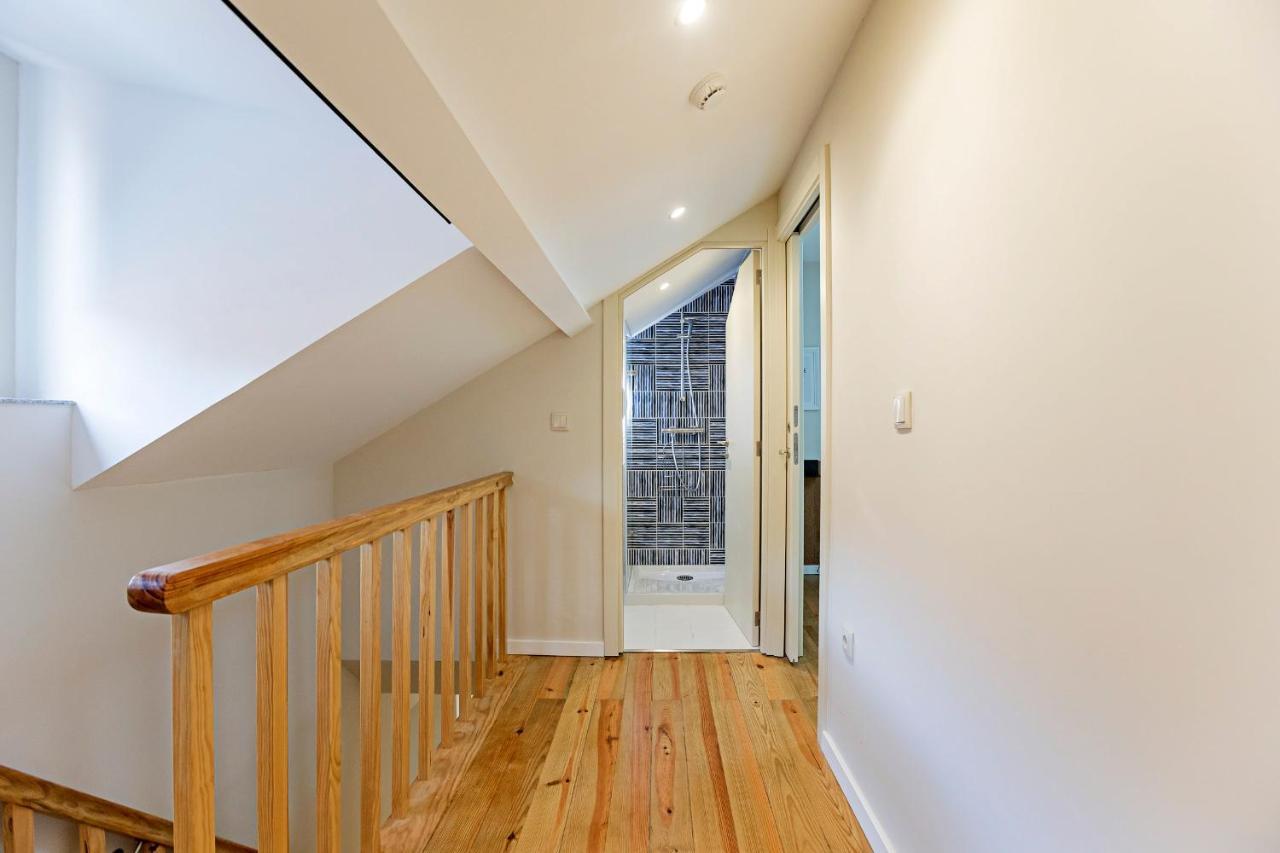 Brand New 4Br W/ 200Yrs Of History In Central Porto By Lovelystay Ngoại thất bức ảnh